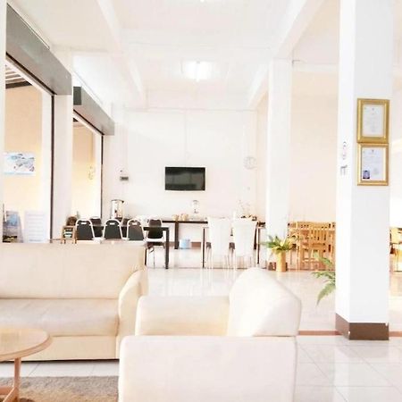 Rueangrat Hotel Ranong Eksteriør bilde