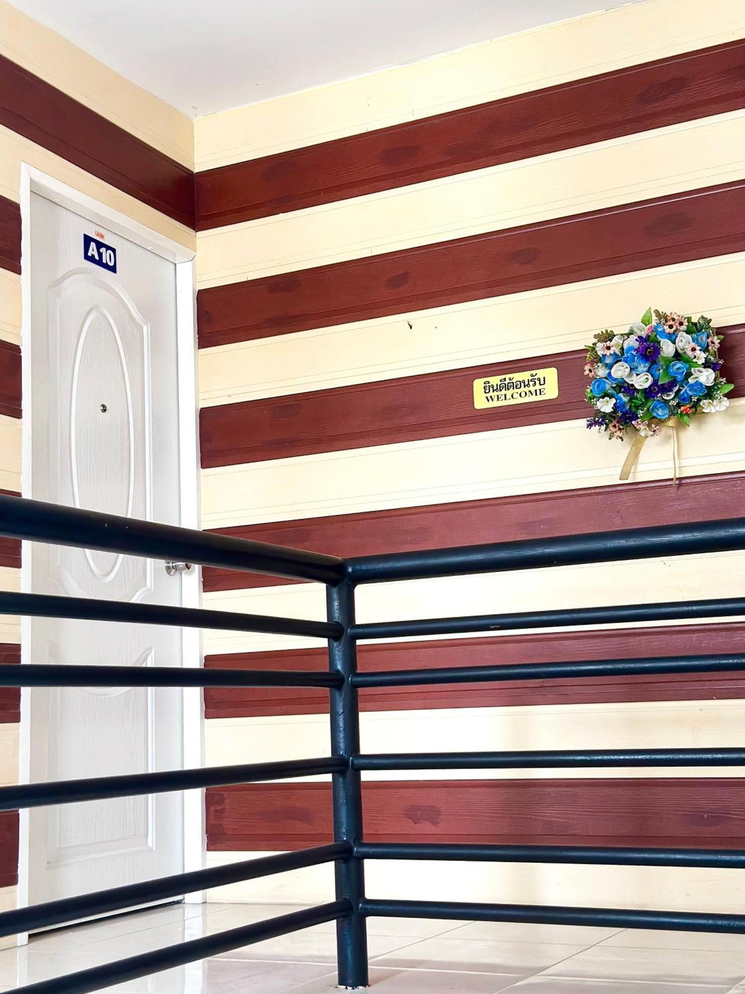 Rueangrat Hotel Ranong Eksteriør bilde