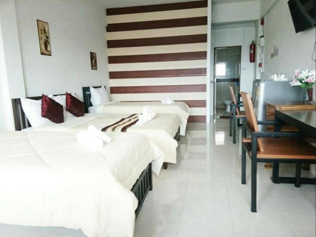 Rueangrat Hotel Ranong Eksteriør bilde