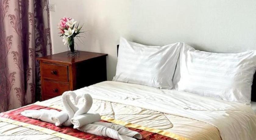 Rueangrat Hotel Ranong Eksteriør bilde