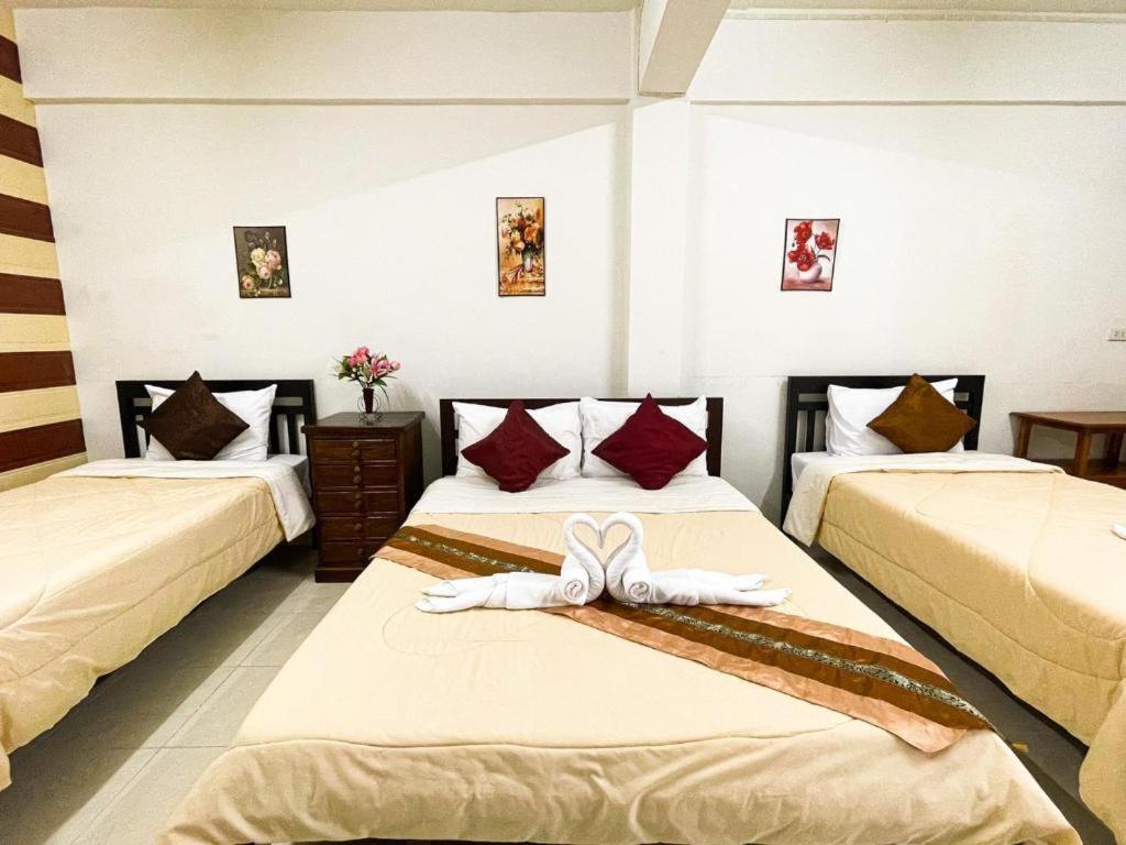 Rueangrat Hotel Ranong Eksteriør bilde