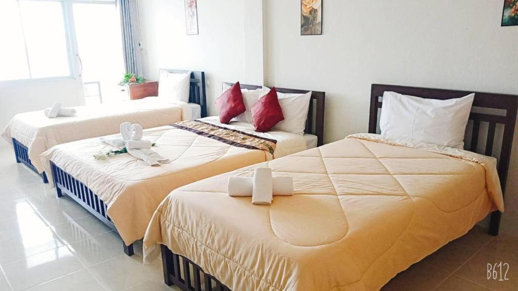 Rueangrat Hotel Ranong Eksteriør bilde
