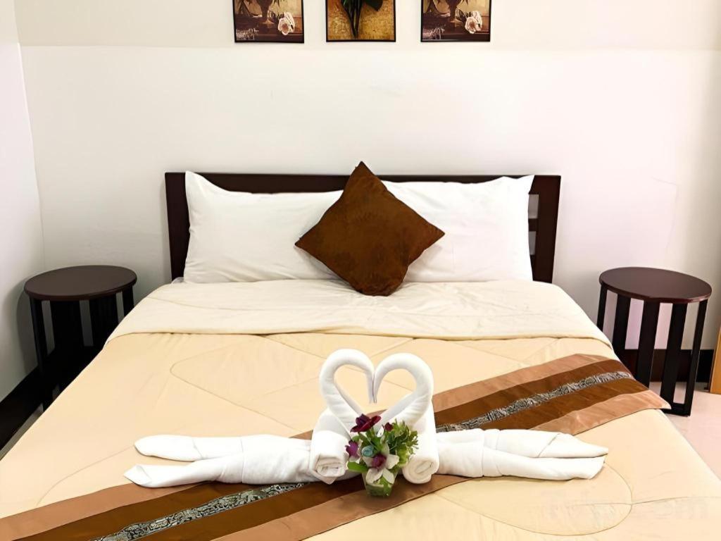 Rueangrat Hotel Ranong Eksteriør bilde